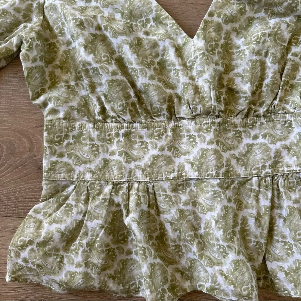 J. Crew Puff Sleeve V Neck Top Sz 4